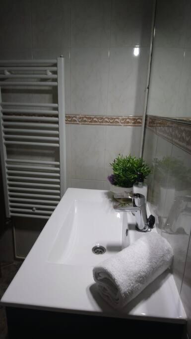 Casa Joana Villa กันเยเยส ภายนอก รูปภาพ